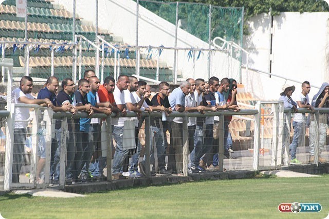 אוהדי בועיינה. התנהגו למופת (מיכה פישנזון)